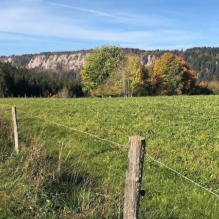 Les Gras Nuit Insolite - La Cabane Du Haut-Doubs מראה חיצוני תמונה